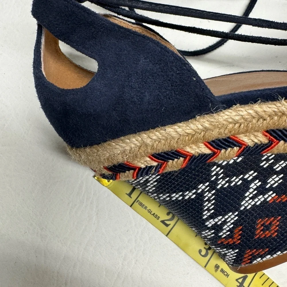 Cabi #6001 wedges espadrilles size 9.5